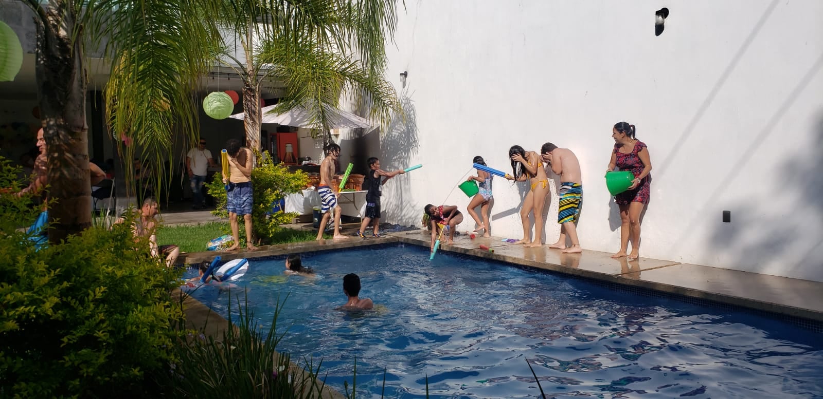 pool_party_4